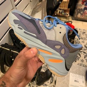 Adidas Yeezy Boost 700 Carbon Blue